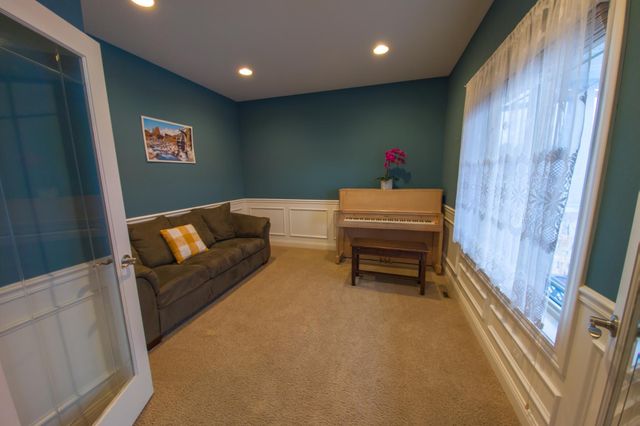 3411 Tralee Lane NE, Rochester, MN 55906