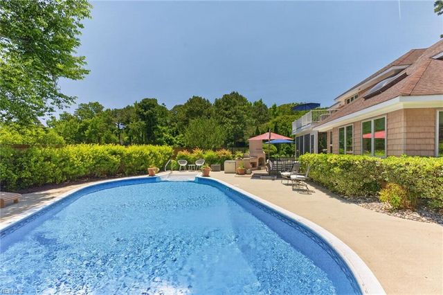 1704 Stone Church MEWS, Virginia Beach, VA 23455