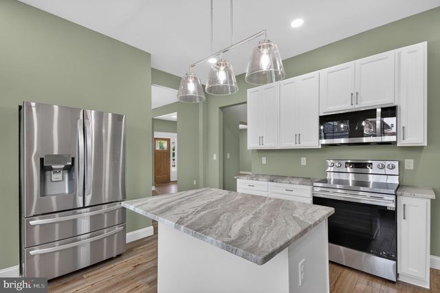 401 E PINE ST, Delmar, MD 21875