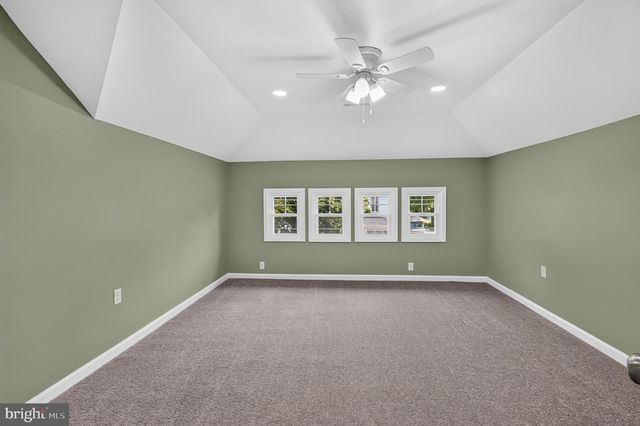 401 E PINE ST, Delmar, MD 21875