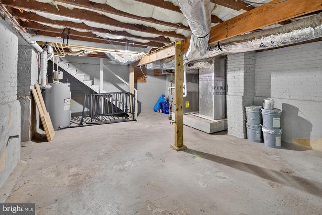 401 E PINE ST, Delmar, MD 21875
