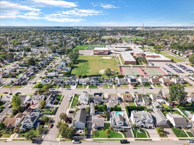 937 Mirabelle Avenue, Westbury, NY 11590