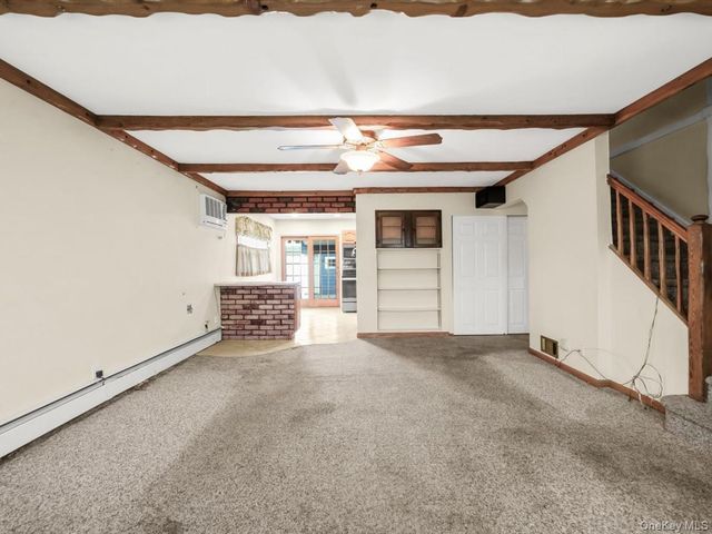 937 Mirabelle Avenue, Westbury, NY 11590
