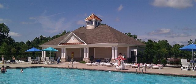 6060 Newington PL, Suffolk, VA 23435