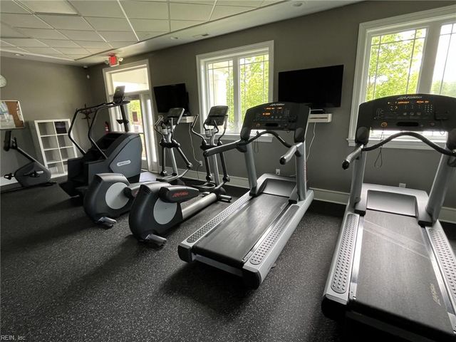 6060 Newington PL, Suffolk, VA 23435