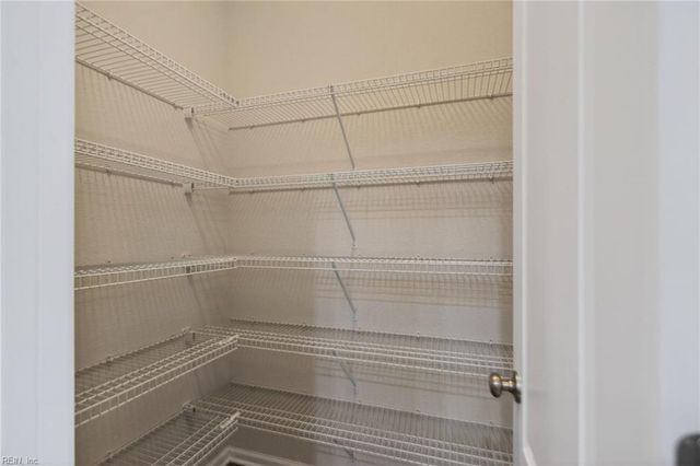 6060 Newington PL, Suffolk, VA 23435