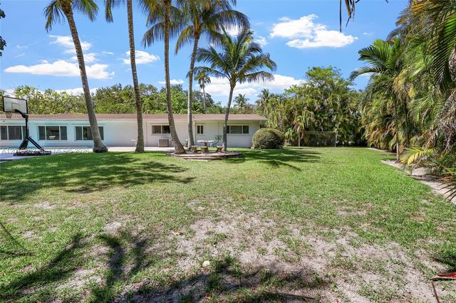 7800 SW 132nd St, Pinecrest, FL 33156