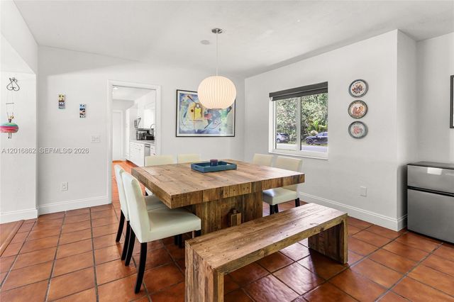 7800 SW 132nd St, Pinecrest, FL 33156