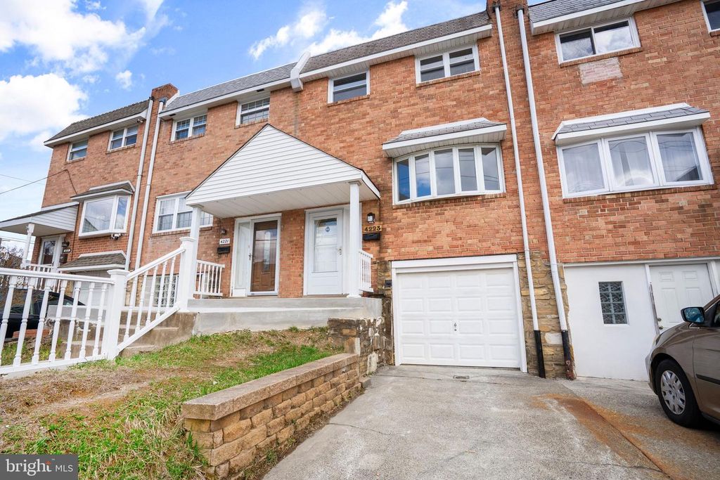 4223 GREENMOUNT RD, Philadelphia, PA 19154