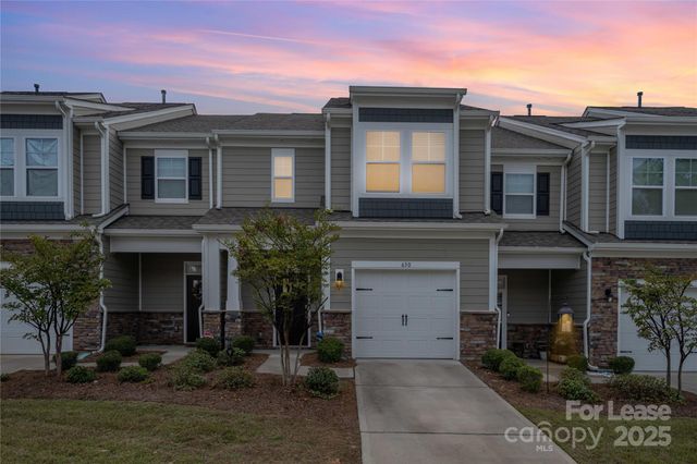 630 Cypress Glen Lane, Lake Wylie, SC 29710