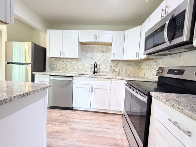 2513 Southland Street, Dallas, TX 75215