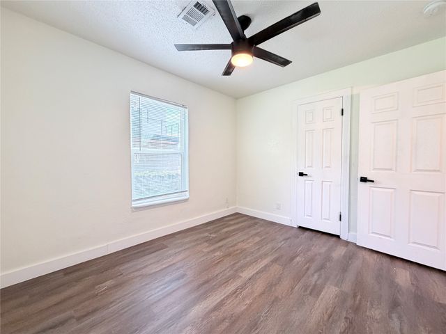 2513 Southland Street, Dallas, TX 75215