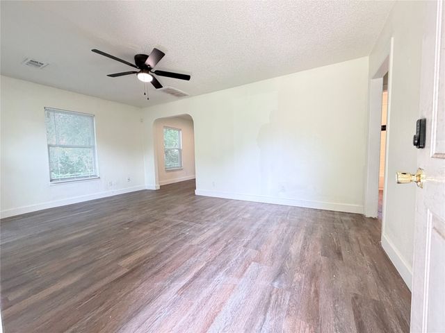2513 Southland Street, Dallas, TX 75215