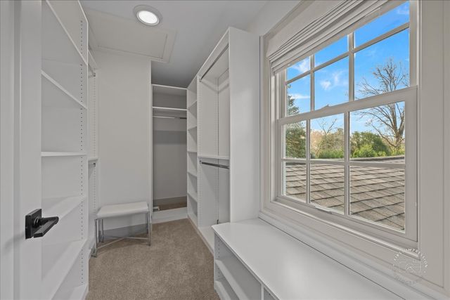 826 S Charles Avenue, Naperville, IL 60540