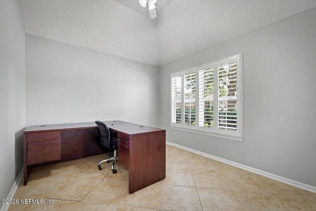 1533 HARVEST COVE Drive, Middleburg, FL 32068