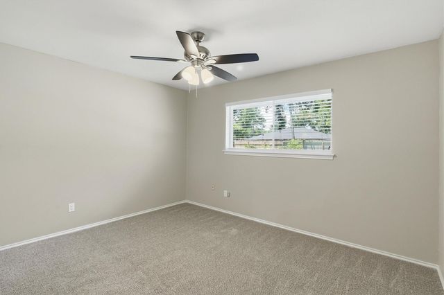 2119 Williamsburg Court S, League City, TX 77573