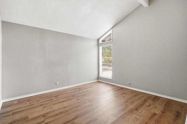2119 Williamsburg Court S, League City, TX 77573