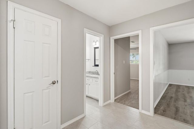 2119 Williamsburg Court S, League City, TX 77573