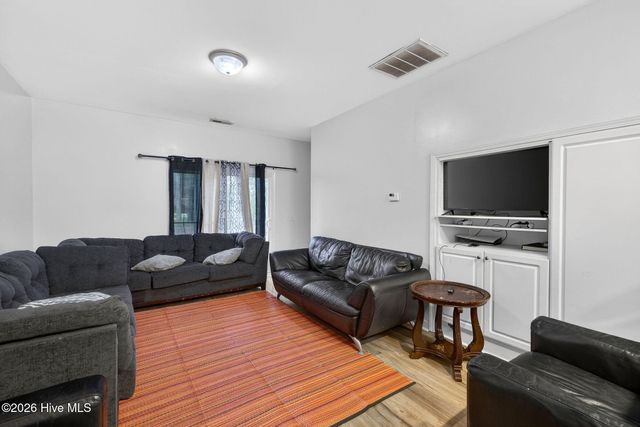 993 Downey Branch Lane, Wilmington, NC 28403