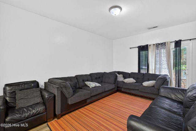 993 Downey Branch Lane, Wilmington, NC 28403