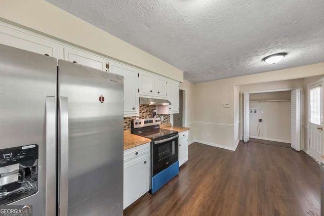 6675 Leisure Trail, Atlanta, GA 30349