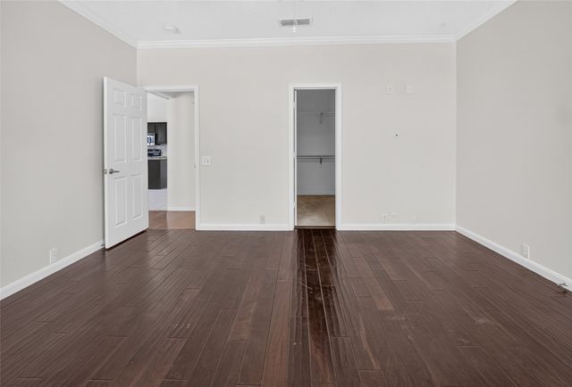 1025 Highland Station Drive, Saginaw, TX 76131