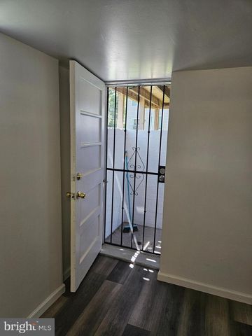 6608 FAIRMOUNT AVE, Baltimore, MD 21215