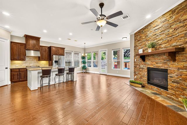 2029 Arrowood Glen Drive, Houston, TX 77077