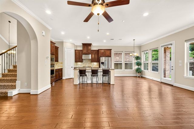 2029 Arrowood Glen Drive, Houston, TX 77077