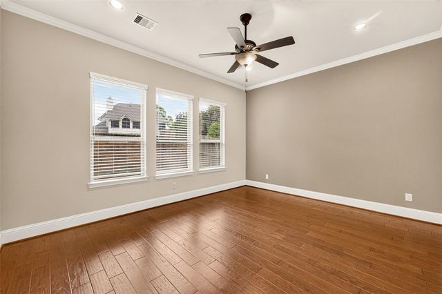 2029 Arrowood Glen Drive, Houston, TX 77077
