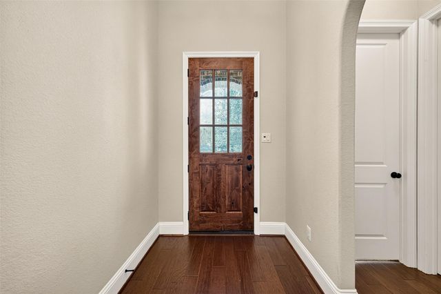 2029 Arrowood Glen Drive, Houston, TX 77077