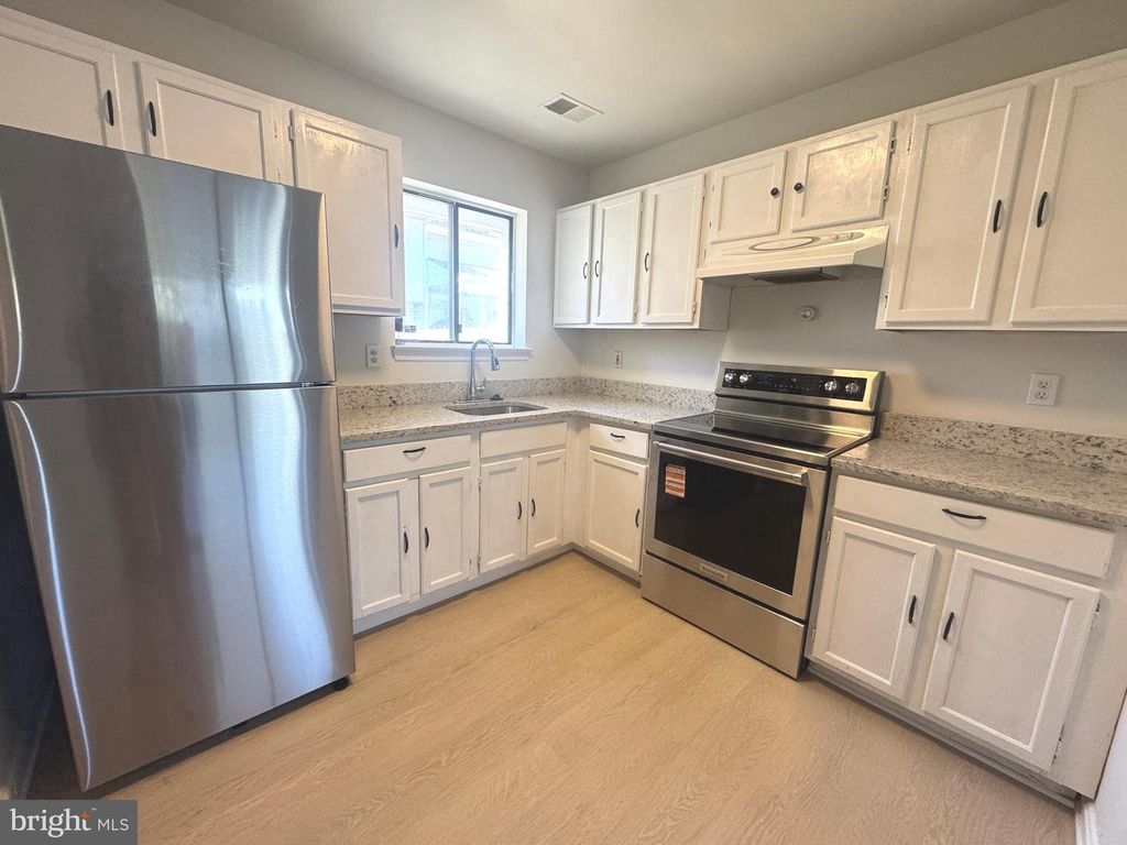 3126 HEATHCOTE RD, Waldorf, MD 20602