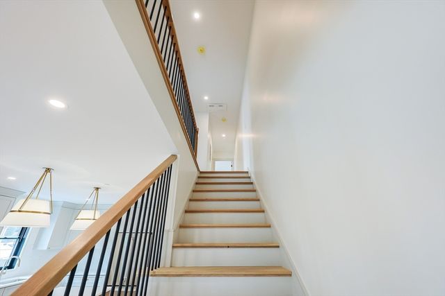 68 Rowe St 3, Boston, MA 02131