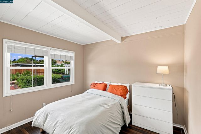 3543 Carlfield St, El Sobrante, CA 94803