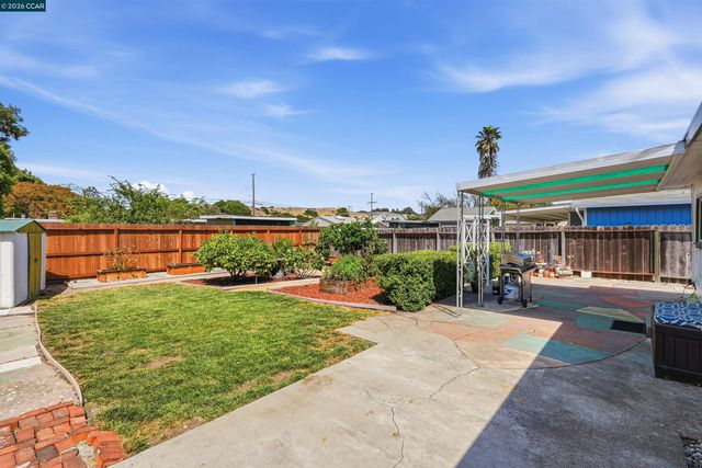 3543 Carlfield St, El Sobrante, CA 94803