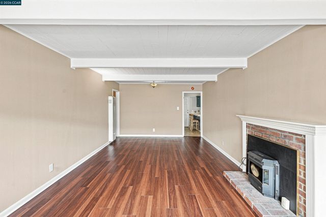3543 Carlfield St, El Sobrante, CA 94803