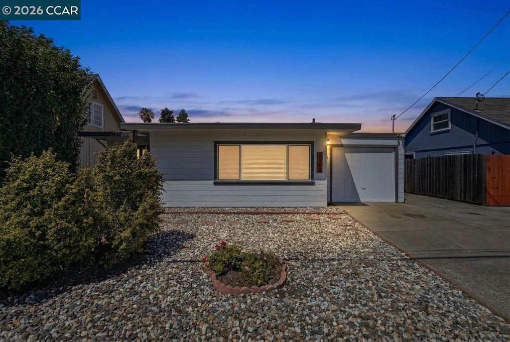 3543 Carlfield St, El Sobrante, CA 94803