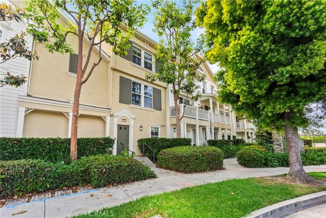 1123 Abelia, Irvine, CA 92606