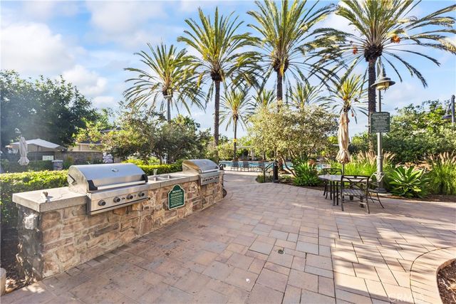 1123 Abelia, Irvine, CA 92606