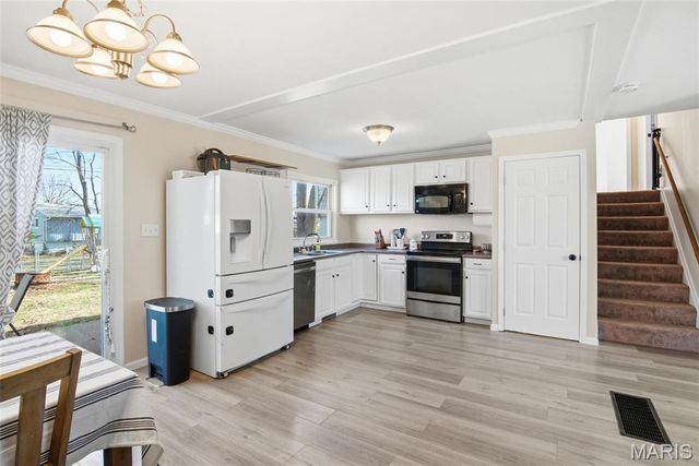 310 Whitehall Drive, O'fallon, IL 62269