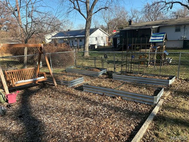 310 Whitehall Drive, O'fallon, IL 62269