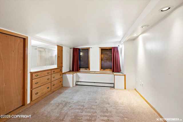 2140 Dawson Street, Anchorage, AK 99503