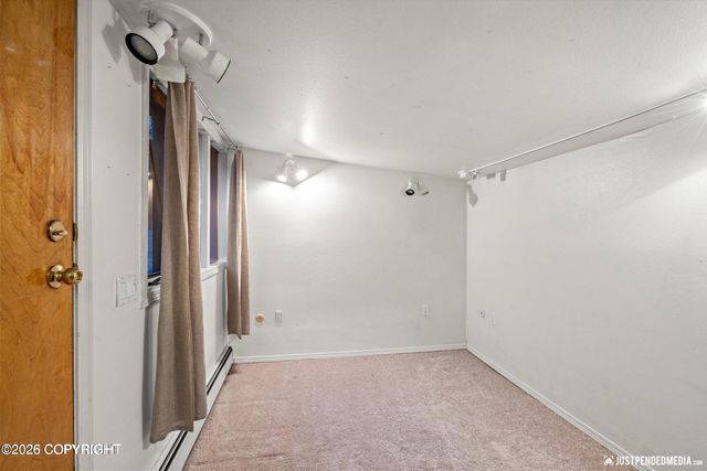 2140 Dawson Street, Anchorage, AK 99503