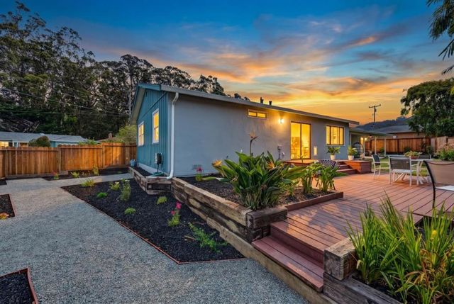 1012 Rio Vista Drive, Pacifica, CA 94044