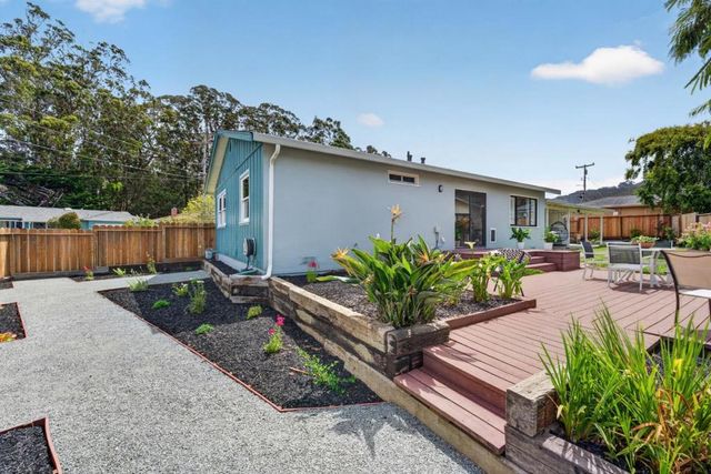 1012 Rio Vista Drive, Pacifica, CA 94044