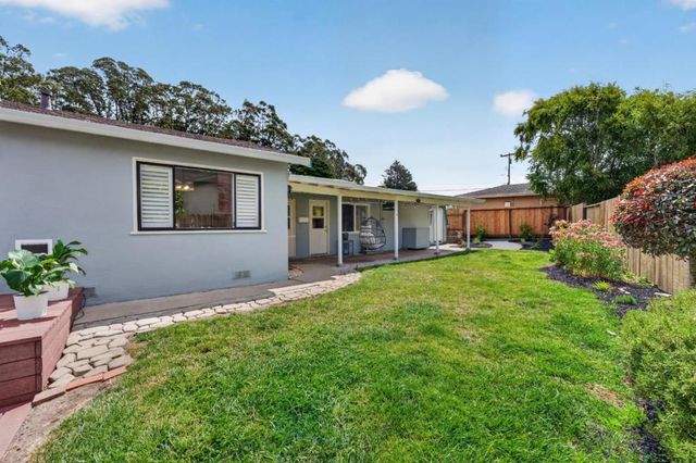 1012 Rio Vista Drive, Pacifica, CA 94044