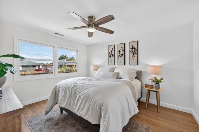 1012 Rio Vista Drive, Pacifica, CA 94044