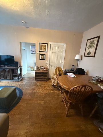 71 S Huntington Ave 3A, Boston, MA 02130