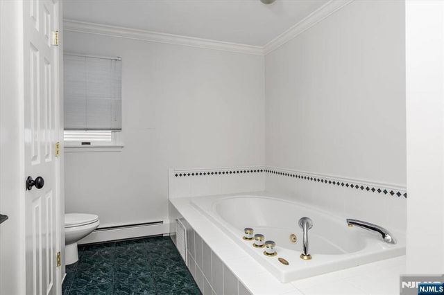 42 Nugent Drive, Clifton, NJ 07012