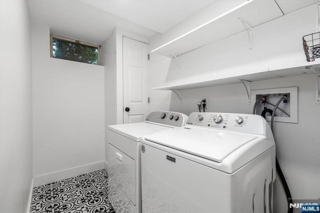 42 Nugent Drive, Clifton, NJ 07012